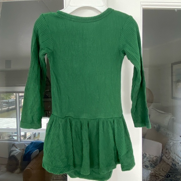 Posh Peanut rompers, selling as a bundle of 2 size 12 to 18 months - Picture 5 of 6